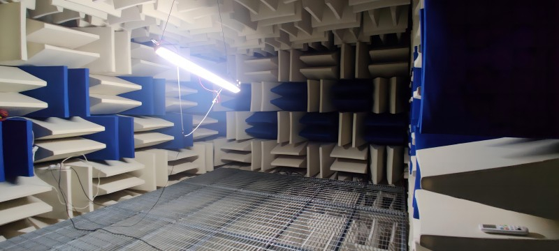 How to reduce noise in an anechoic chamber